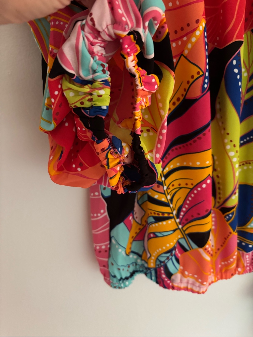 CeCe multicolor blouse - Picture 3 of 7
